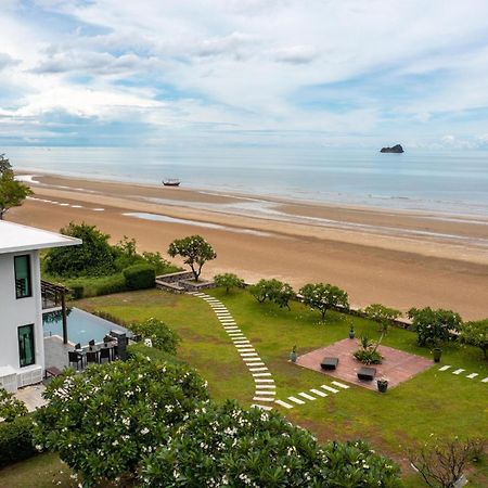 Beachfront Modern 4 Bedroom Pool Villa - Rv Χουά Χιν Εξωτερικό φωτογραφία