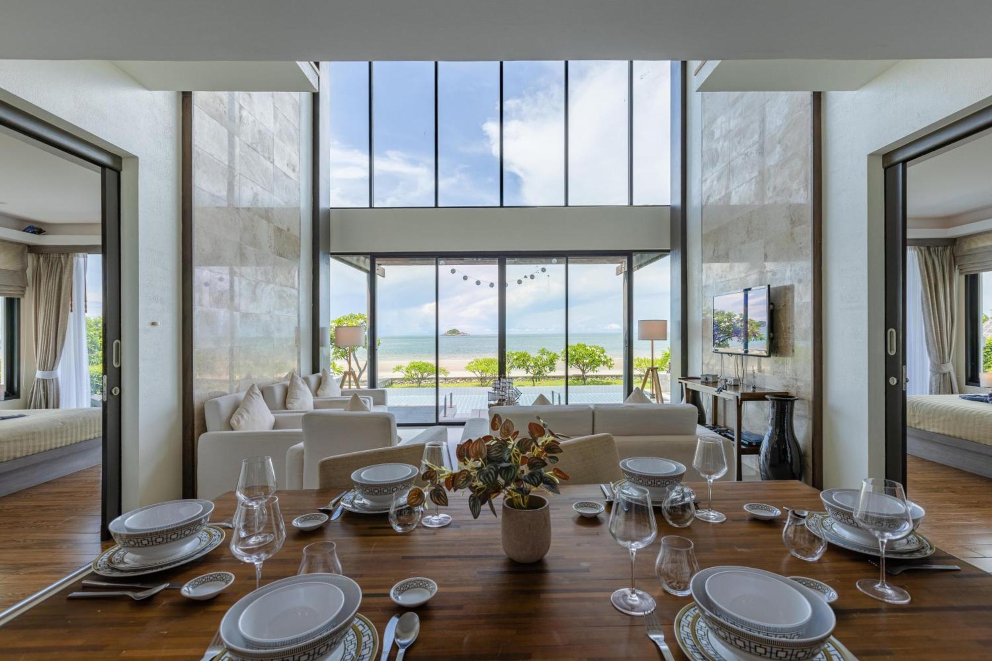 Beachfront Modern 4 Bedroom Pool Villa - Rv Χουά Χιν Εξωτερικό φωτογραφία