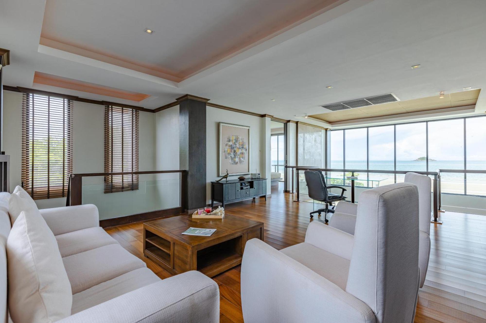 Beachfront Modern 4 Bedroom Pool Villa - Rv Χουά Χιν Εξωτερικό φωτογραφία