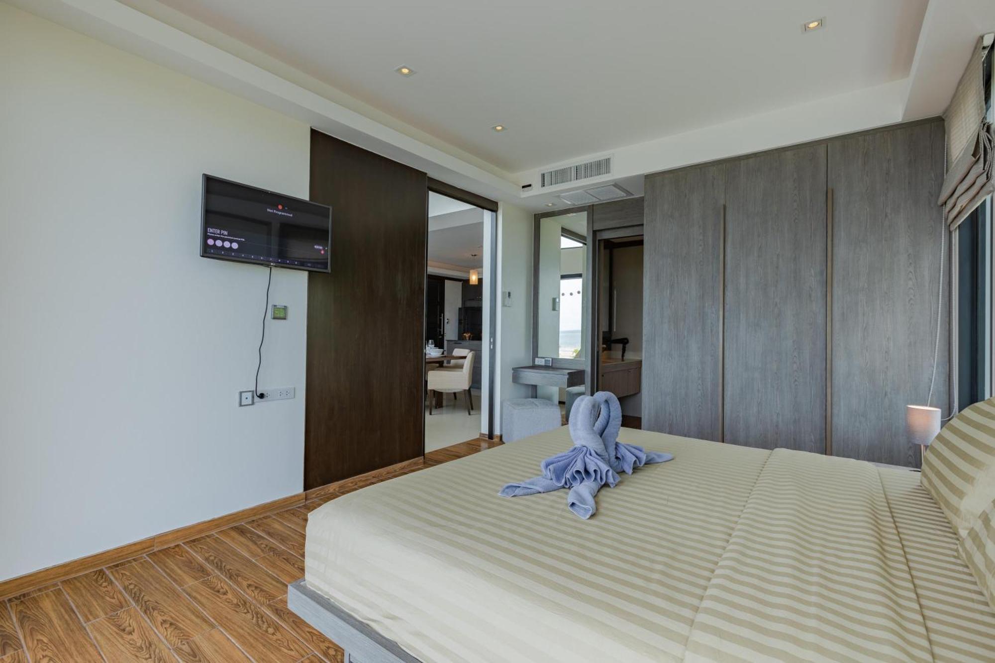 Beachfront Modern 4 Bedroom Pool Villa - Rv Χουά Χιν Εξωτερικό φωτογραφία