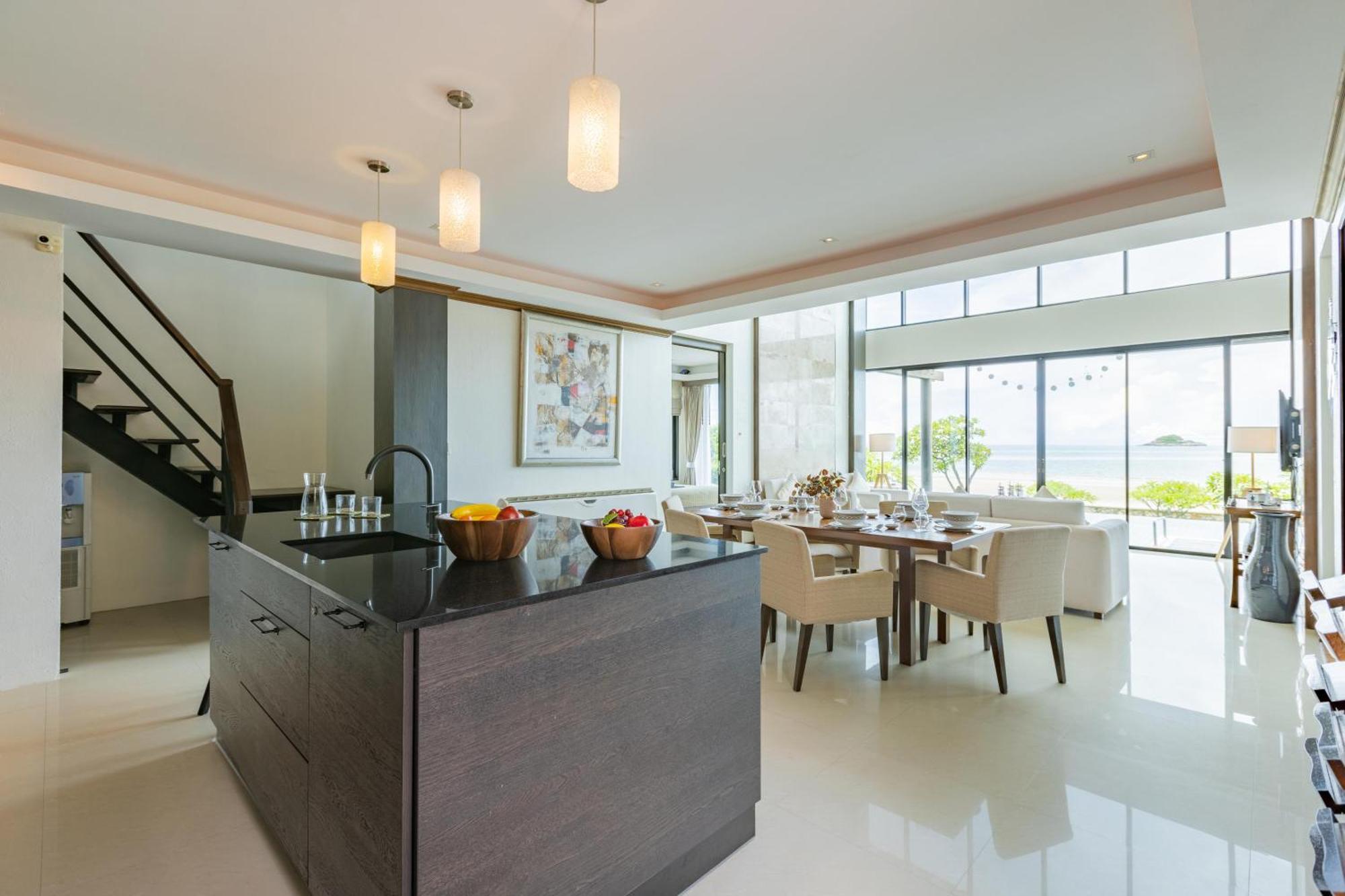 Beachfront Modern 4 Bedroom Pool Villa - Rv Χουά Χιν Εξωτερικό φωτογραφία